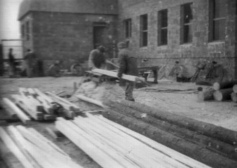 Prace przy otoczeniu kościoła